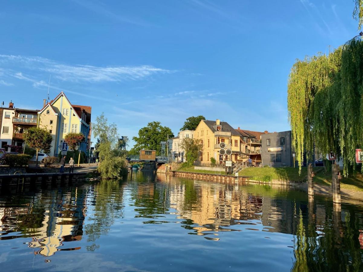 Venedig Und Amsterdam Villa Plau am See Exterior photo