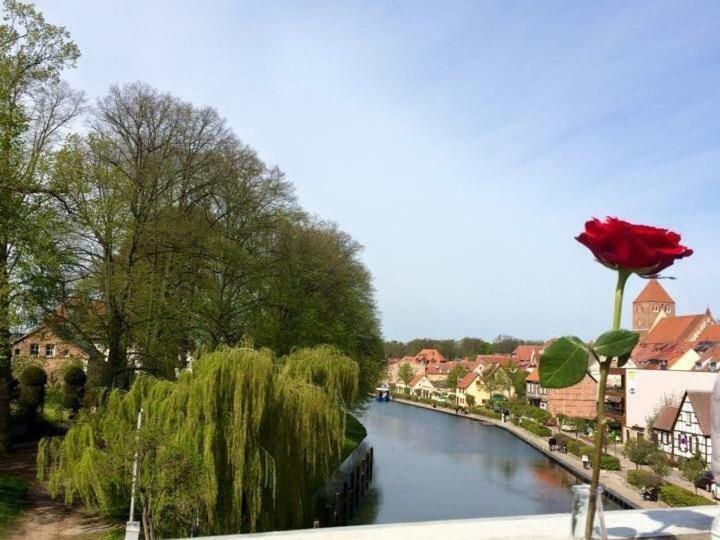 Venedig Und Amsterdam Villa Plau am See Exterior photo